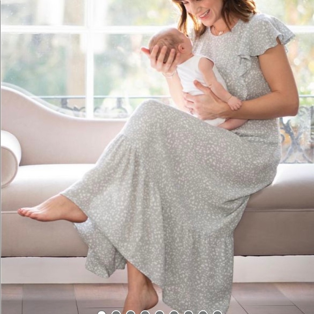 maternity & nursing midi dress.